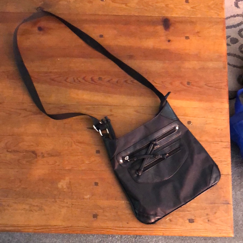 Black purse